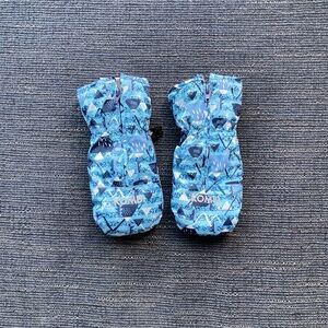 Kombi mittens size 12-24m